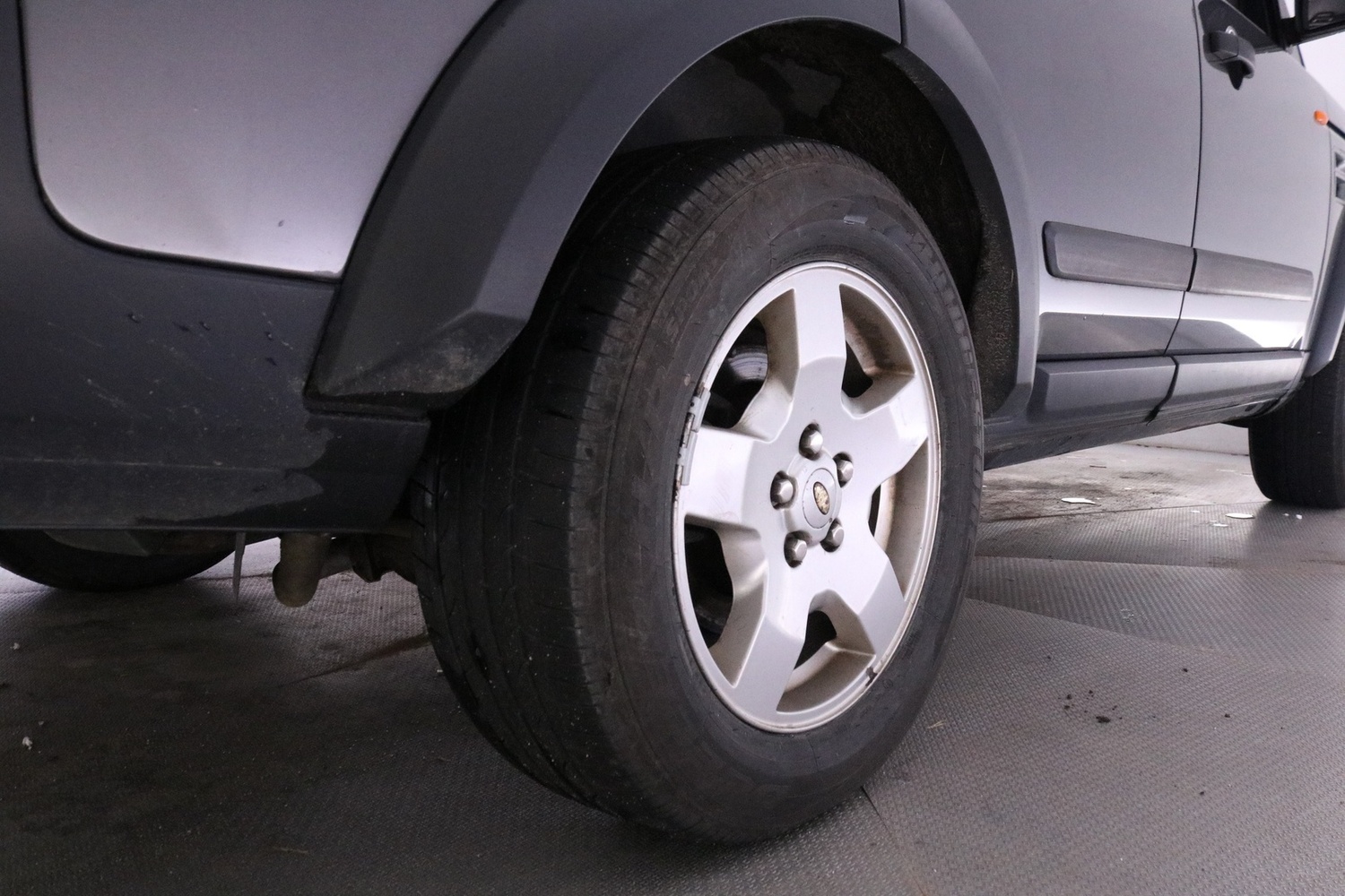 Land Rover Discovery vaihtoauto