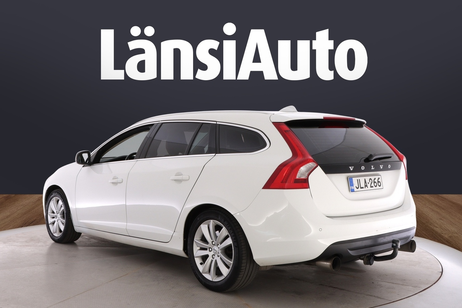 Volvo V60 vaihtoauto