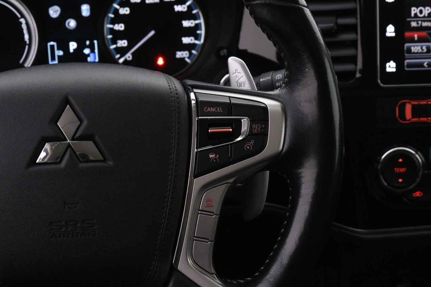 Mitsubishi Outlander PHEV vaihtoauto