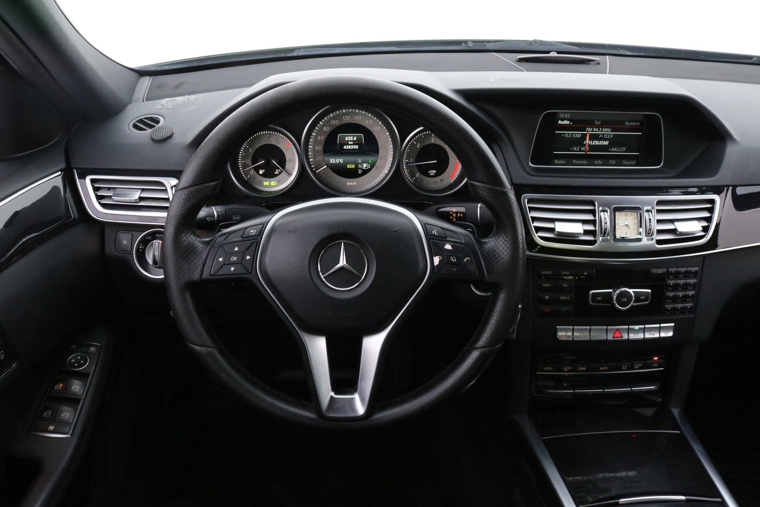 Mercedes-Benz E vaihtoauto