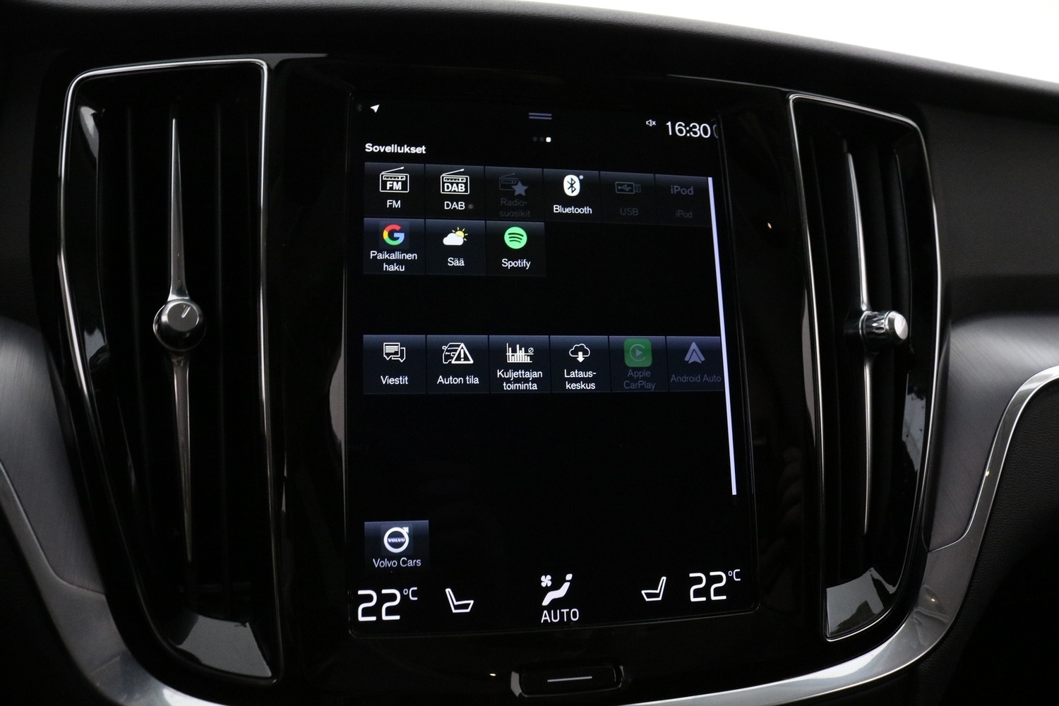 Volvo V60 vaihtoauto