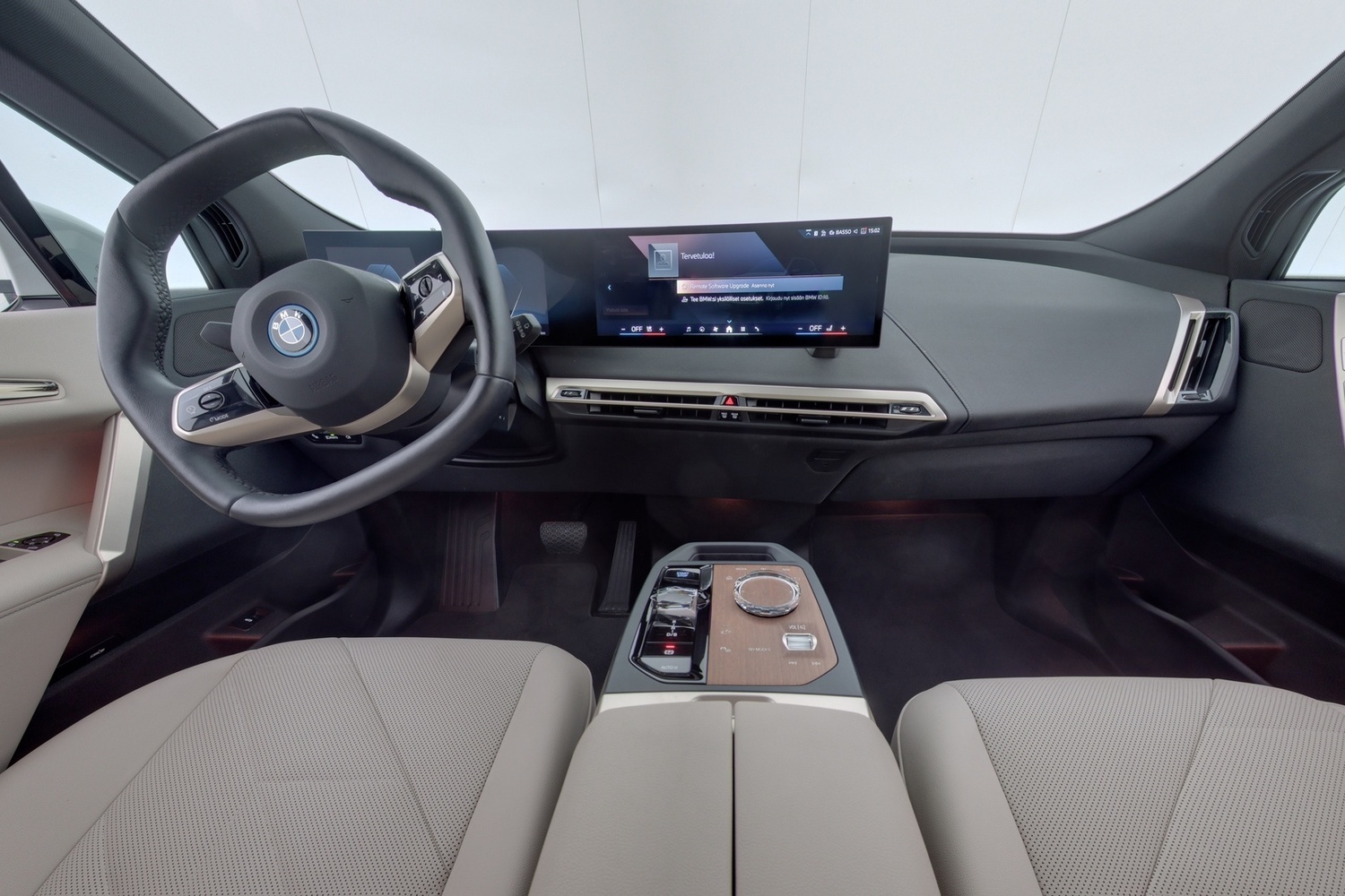BMW iX vaihtoauto