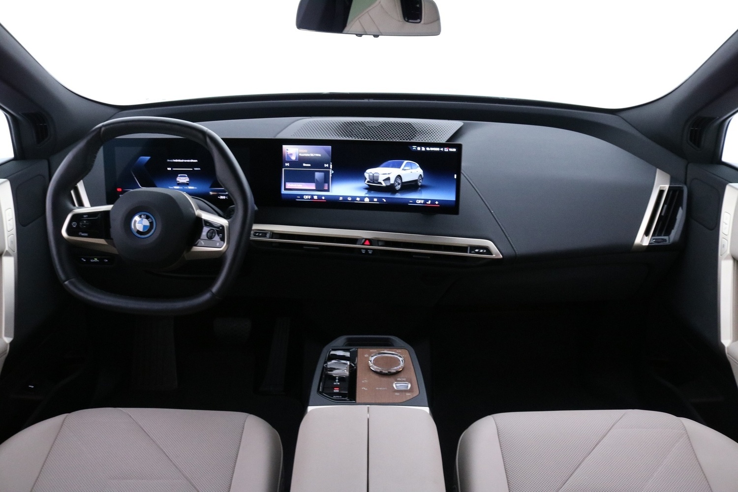 BMW iX vaihtoauto