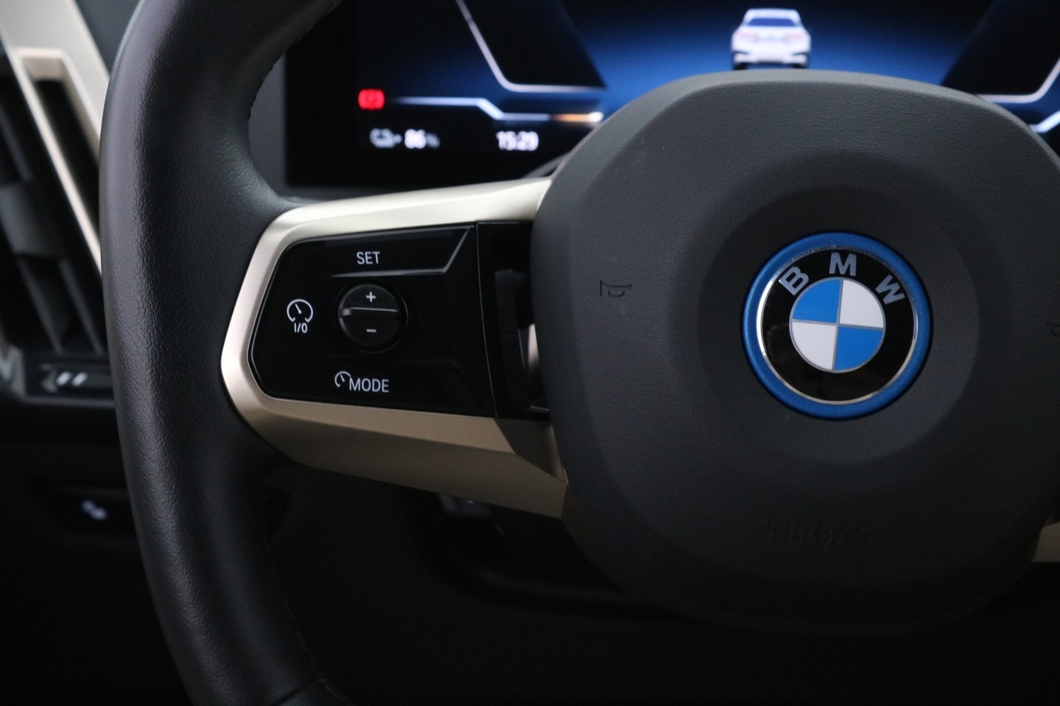 BMW iX vaihtoauto