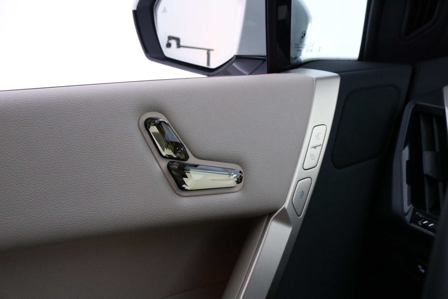 BMW iX vaihtoauto