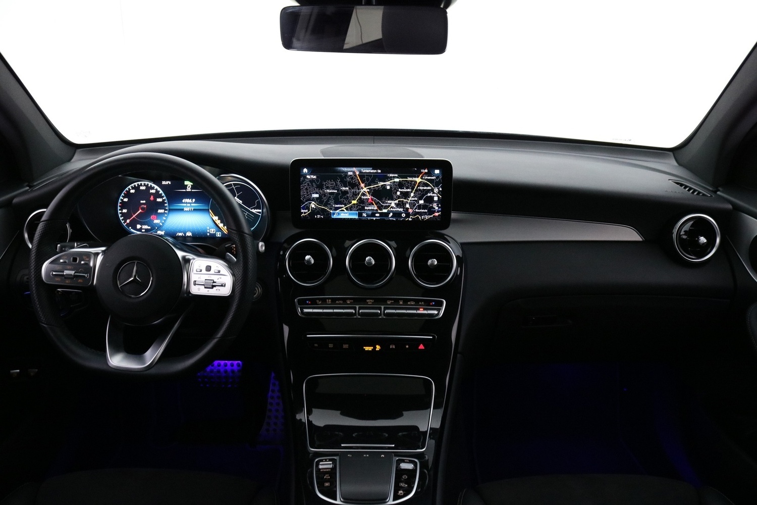 Mercedes-Benz GLC vaihtoauto
