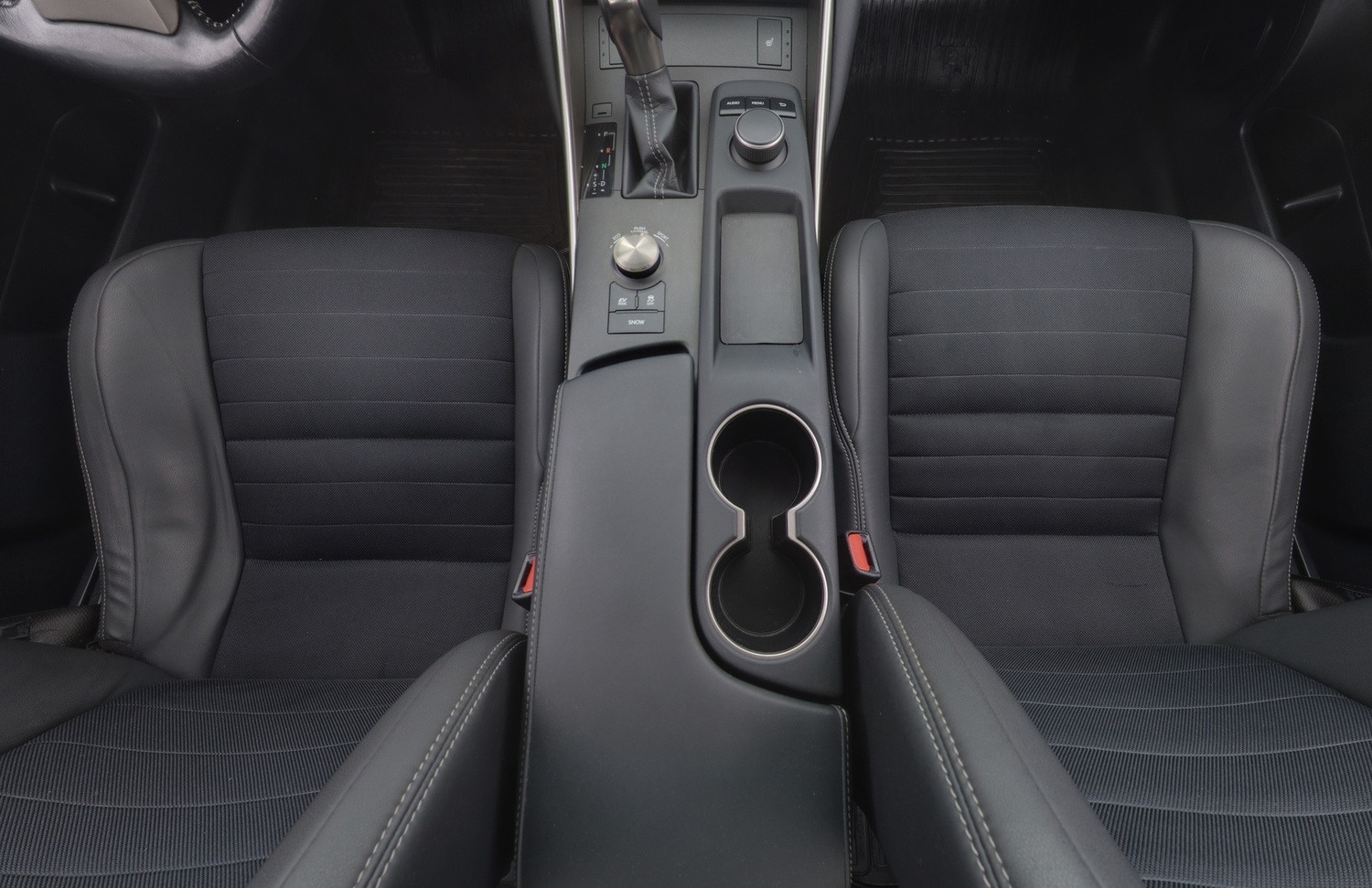 Lexus IS vaihtoauto