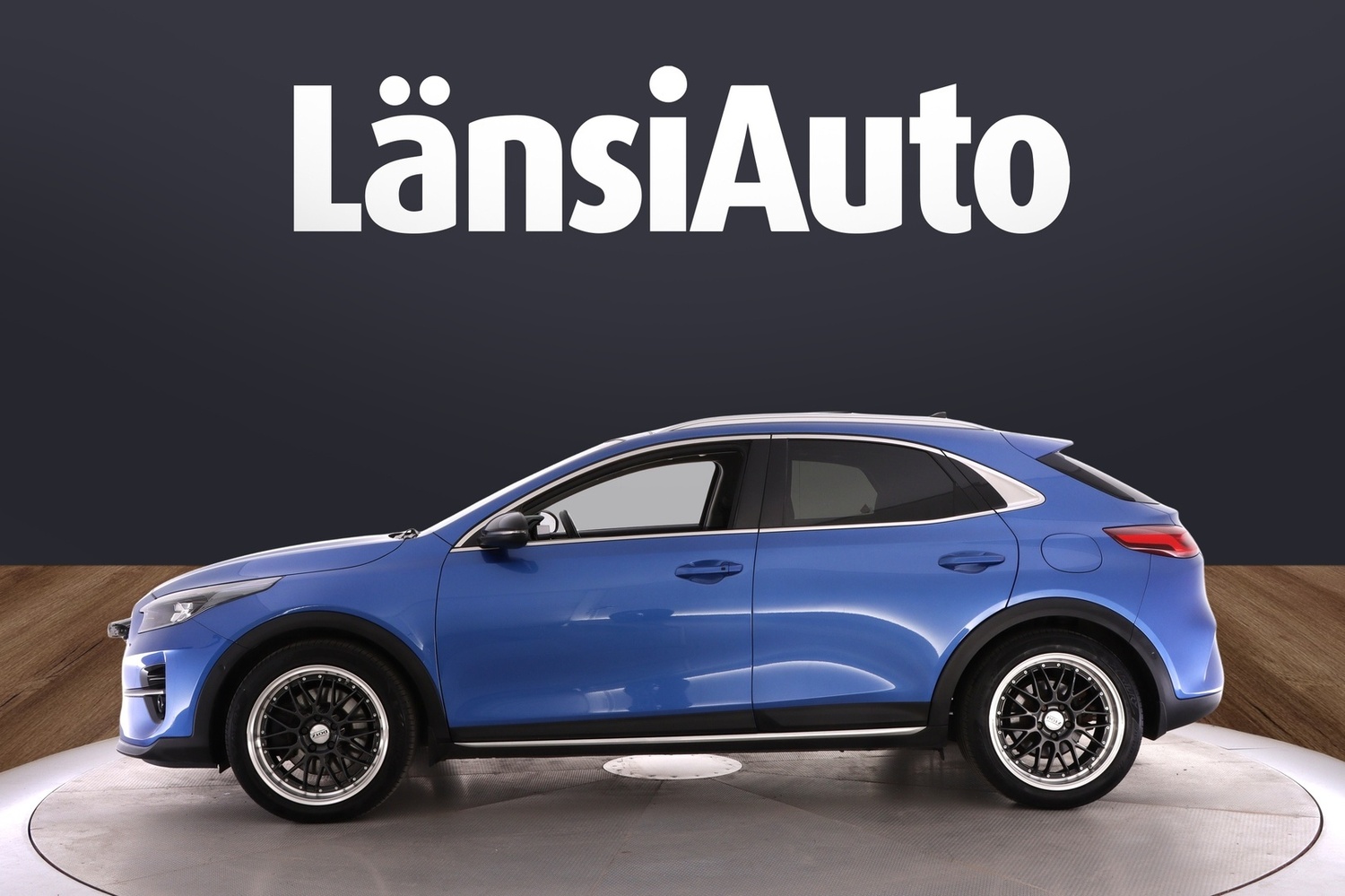 Kia XCeed vaihtoauto
