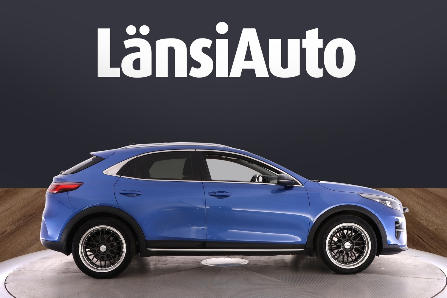 Kia XCeed vaihtoauto