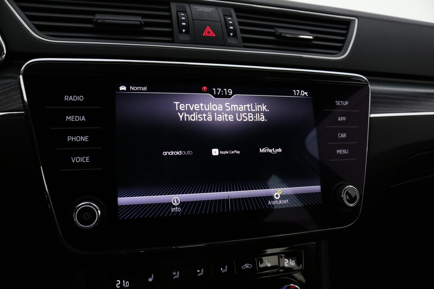 Skoda Superb vaihtoauto