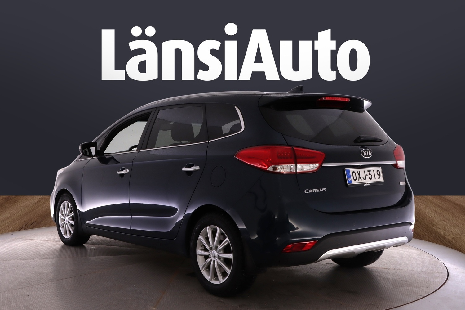 Kia Carens vaihtoauto