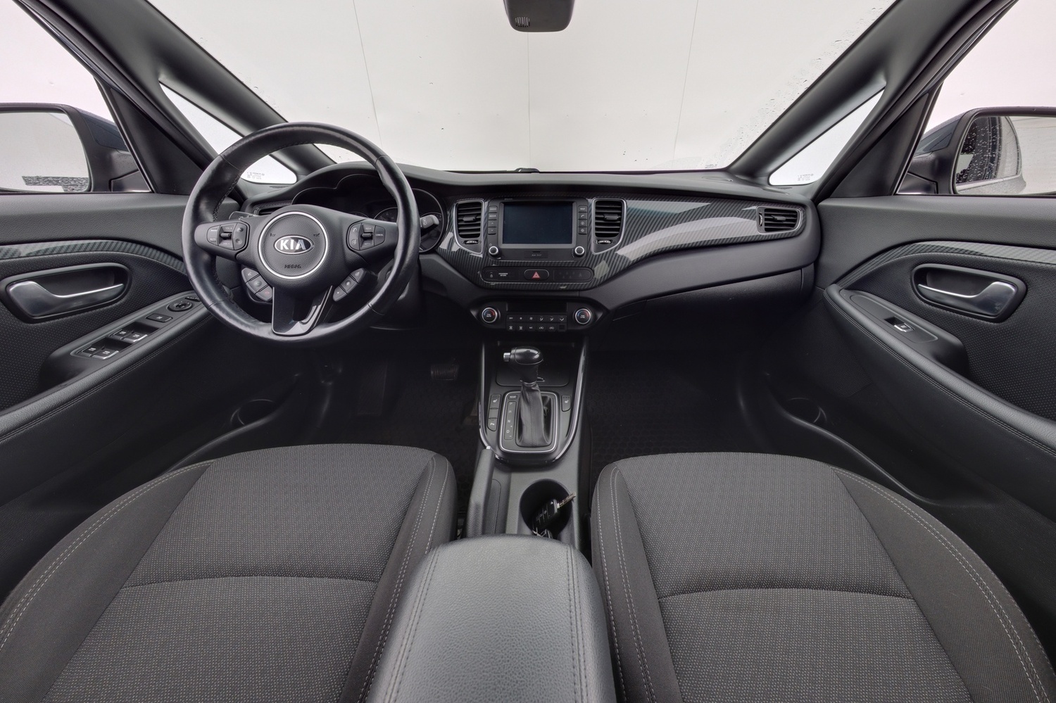 Kia Carens vaihtoauto