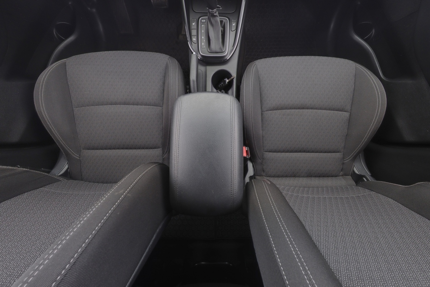Kia Carens vaihtoauto