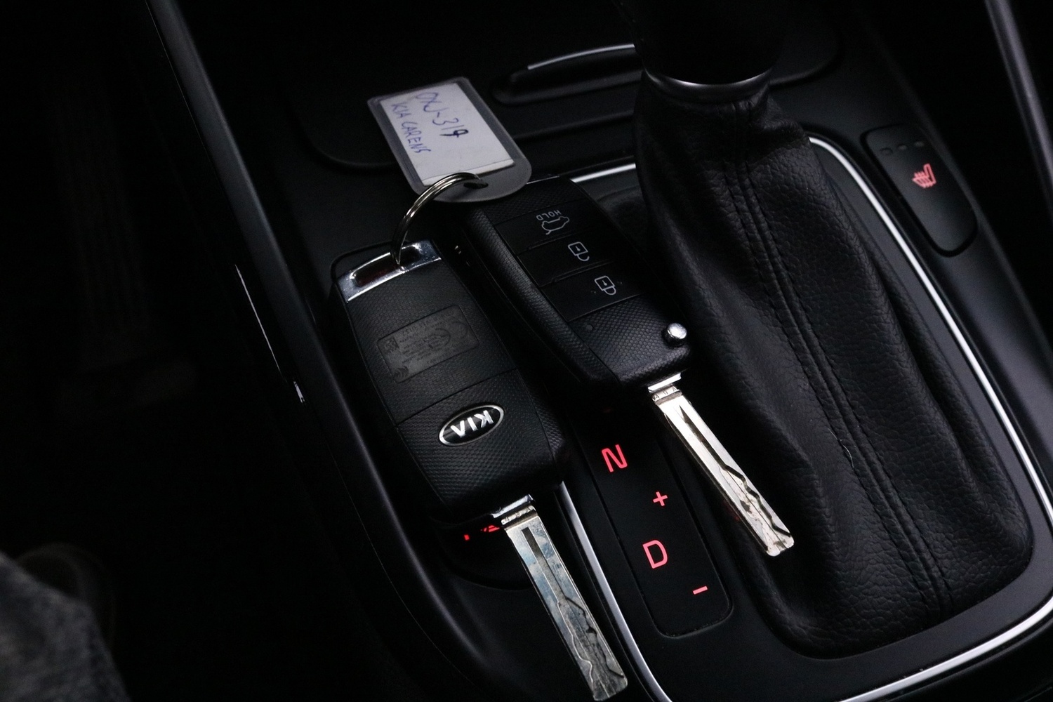 Kia Carens vaihtoauto