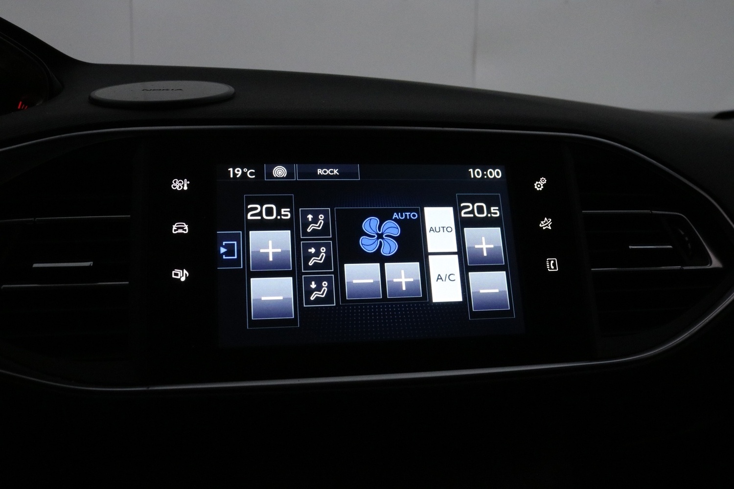 Peugeot 308 vaihtoauto