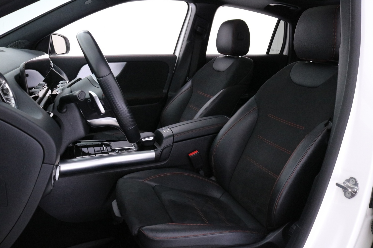 Mercedes-Benz GLA vaihtoauto