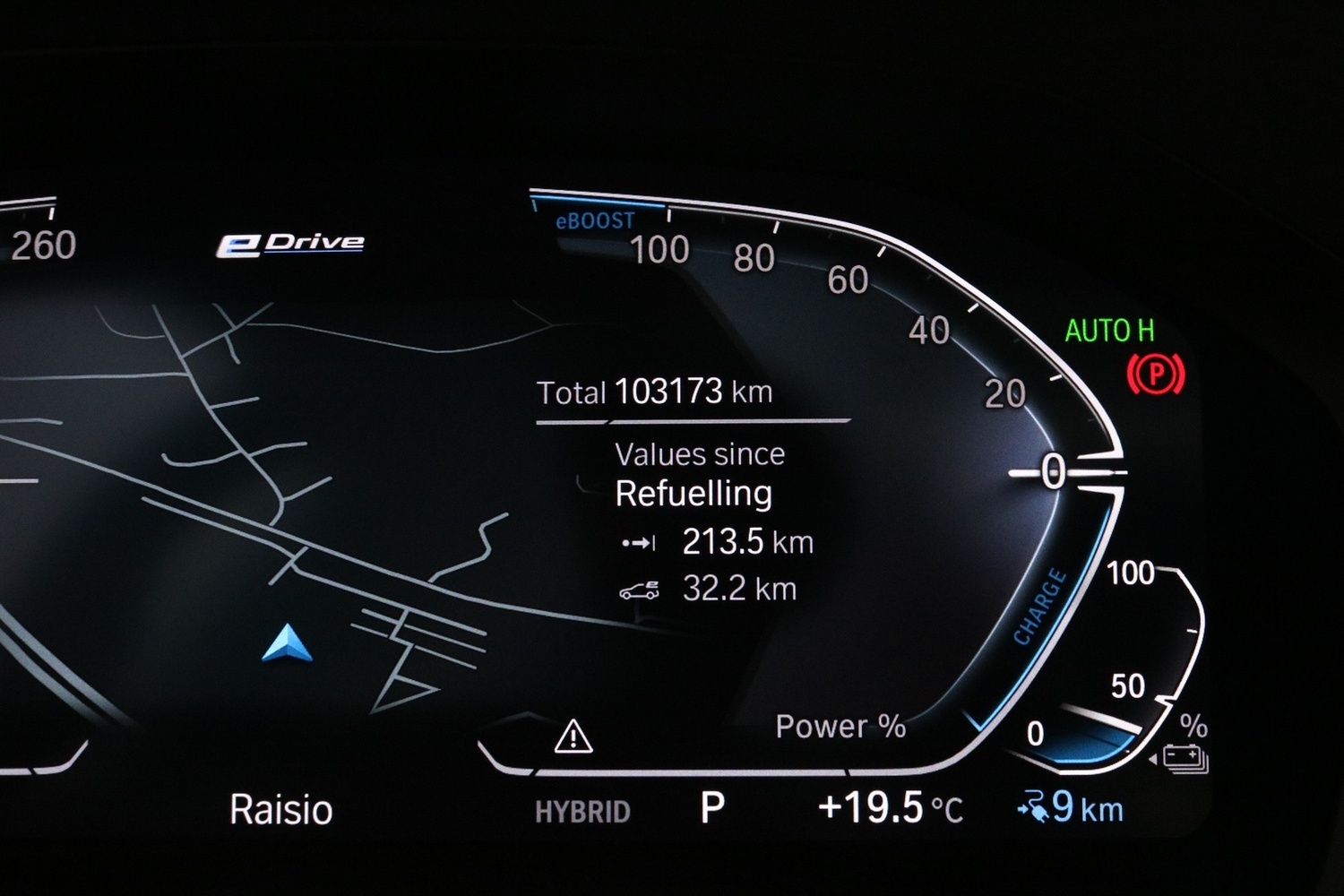 BMW 330 vaihtoauto