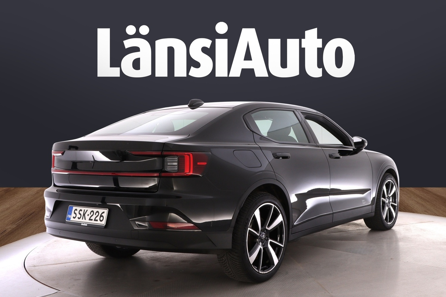 Polestar 2 vaihtoauto