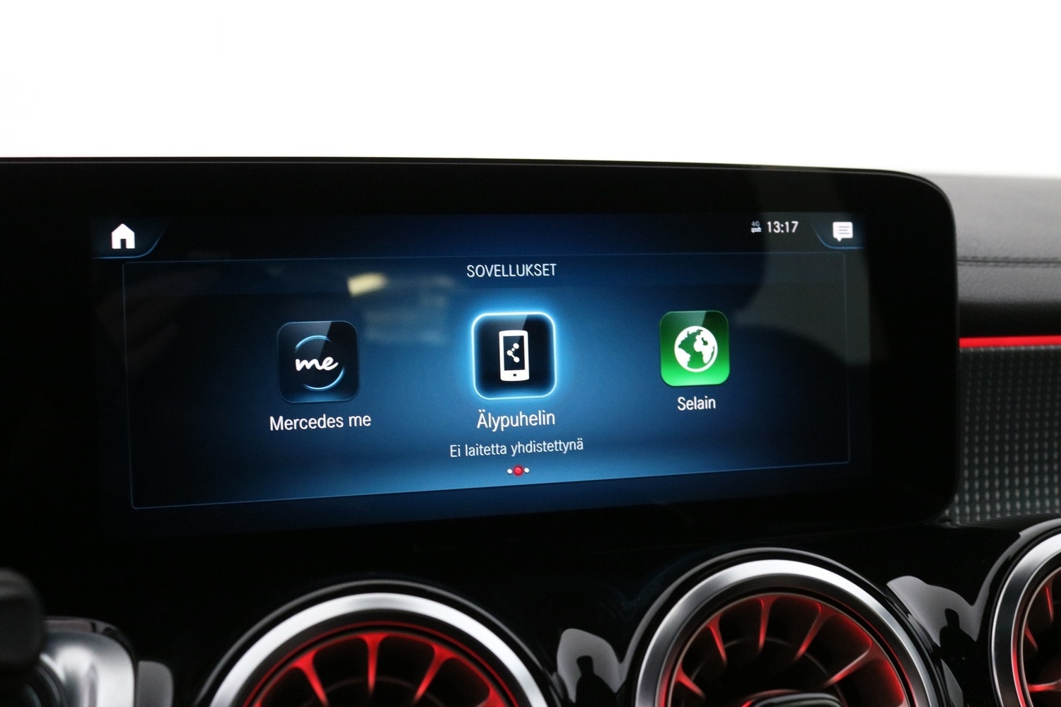 Mercedes-Benz EQB vaihtoauto