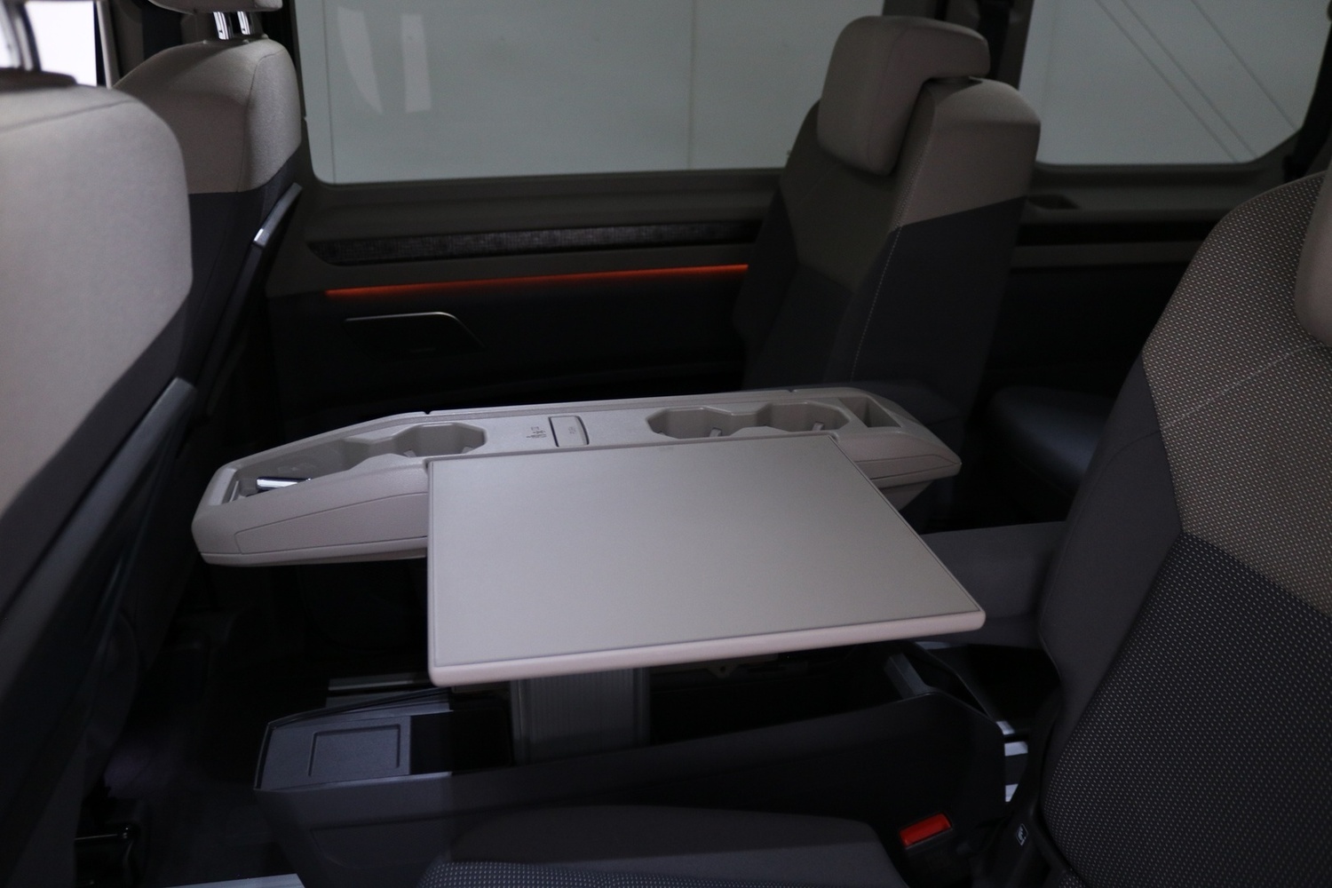 Volkswagen Multivan vaihtoauto
