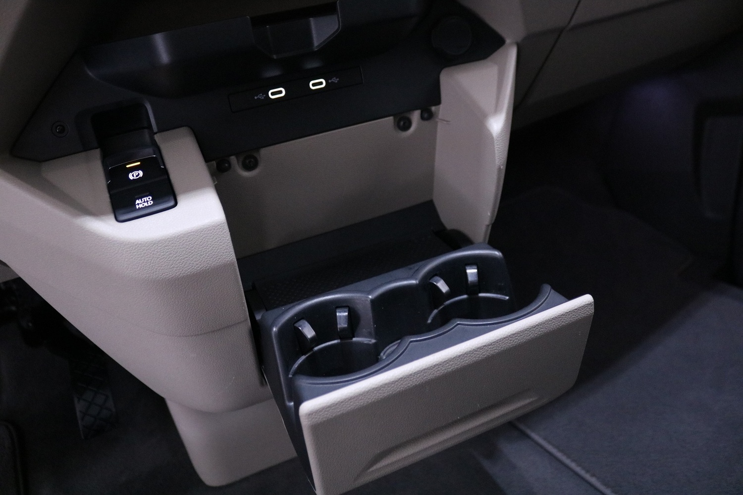 Volkswagen Multivan vaihtoauto