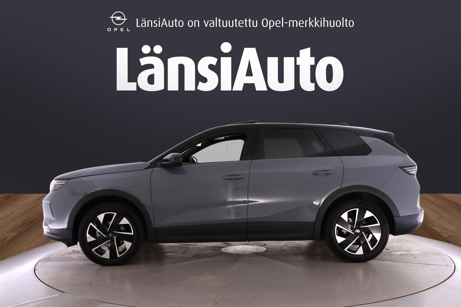 Opel Grandland vaihtoauto