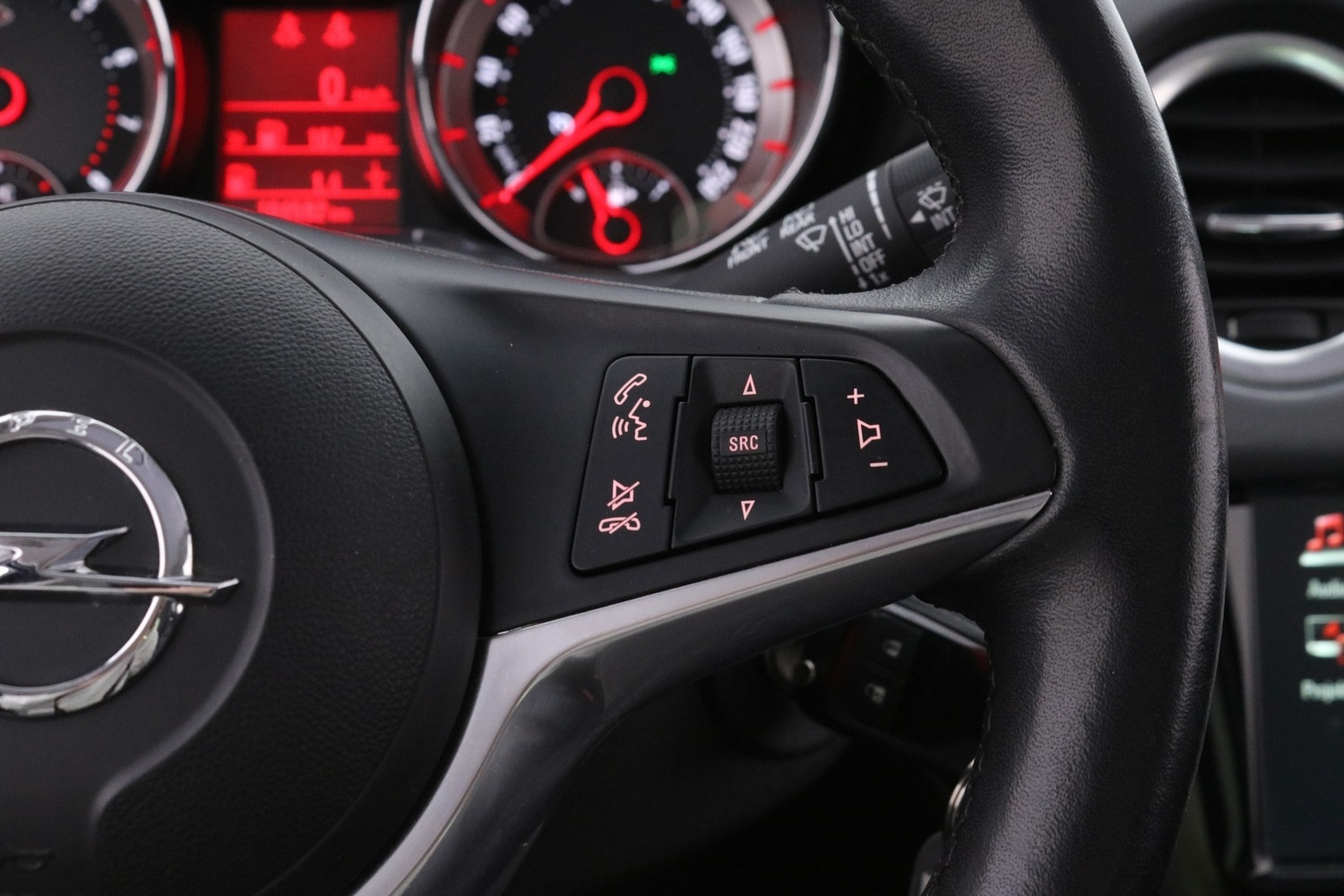 Opel Adam vaihtoauto