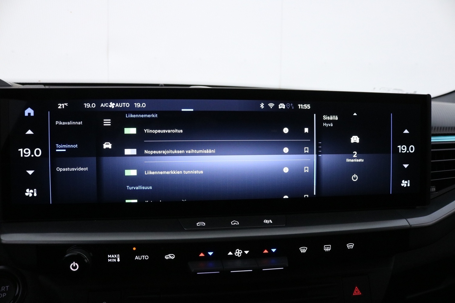 Opel Grandland vaihtoauto