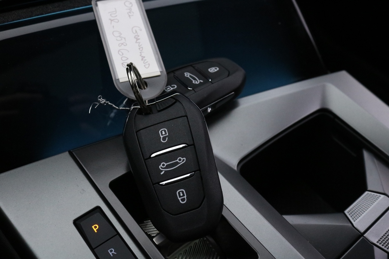 Opel Grandland vaihtoauto