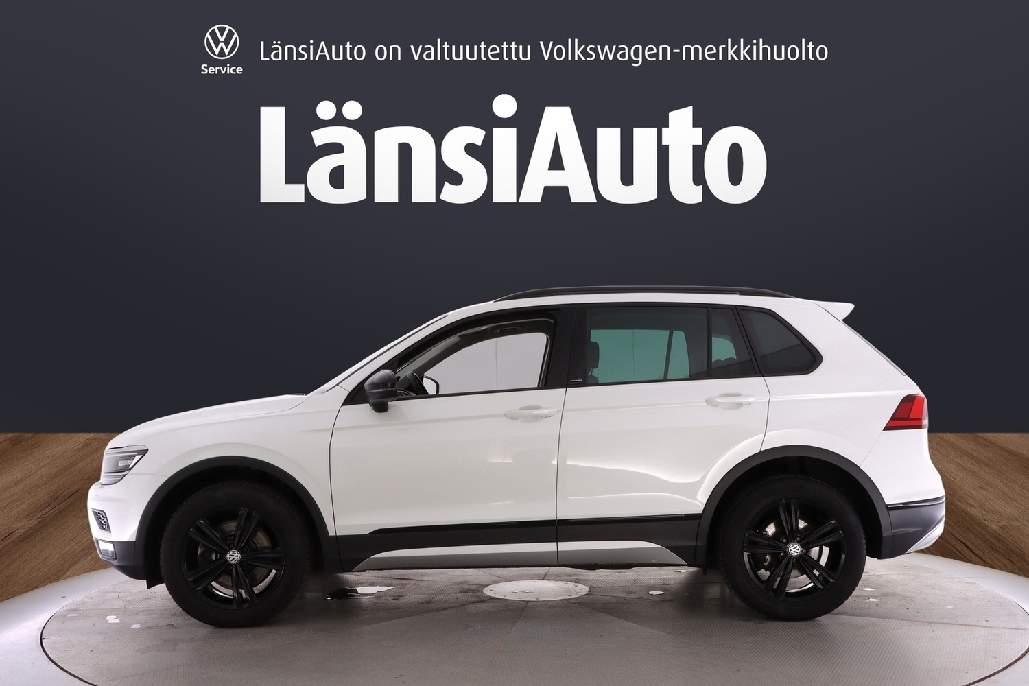 Volkswagen Tiguan vaihtoauto