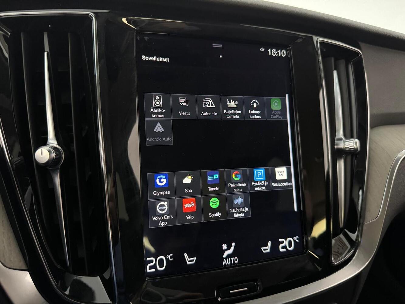 Volvo V60 vaihtoauto