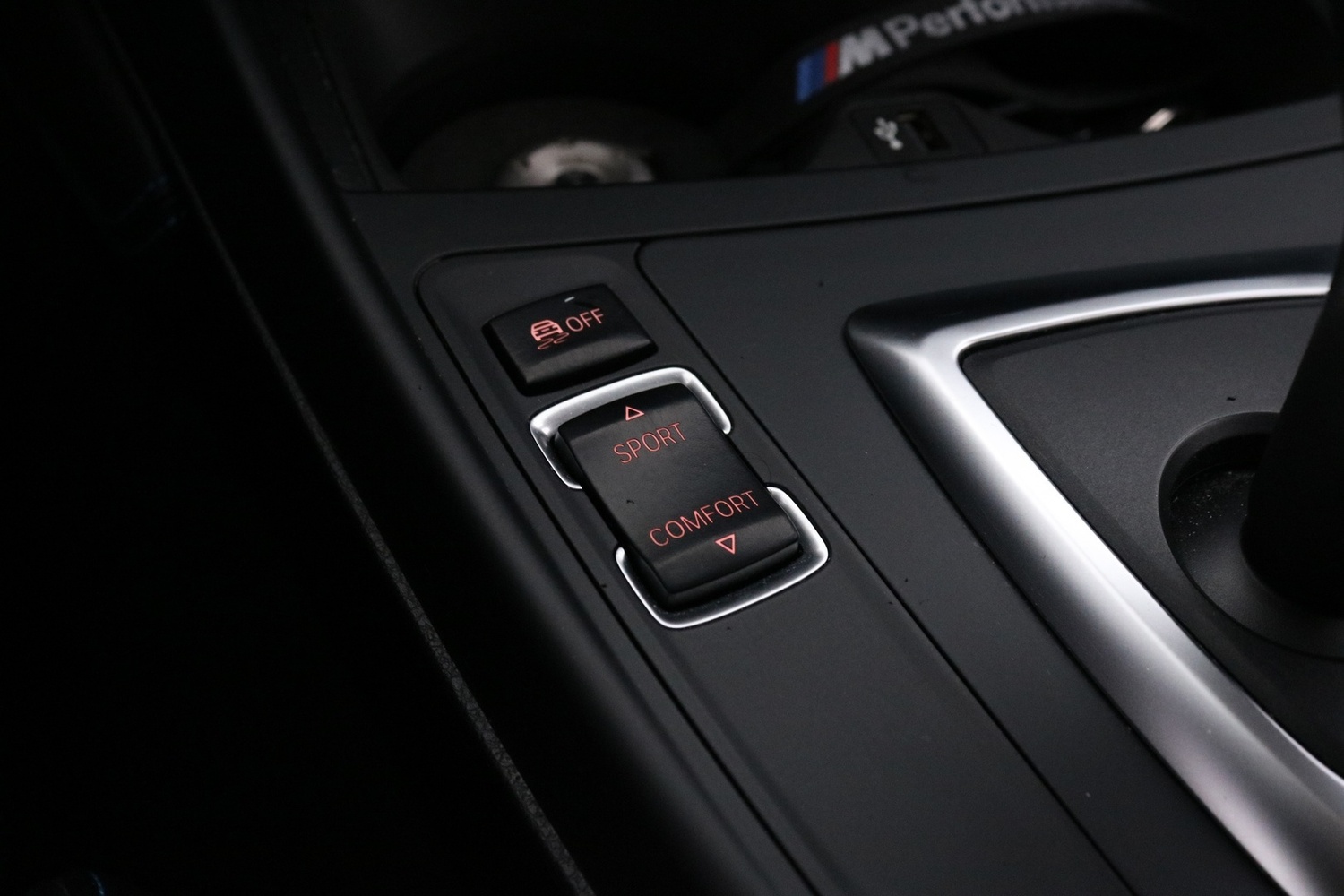 BMW M2 vaihtoauto