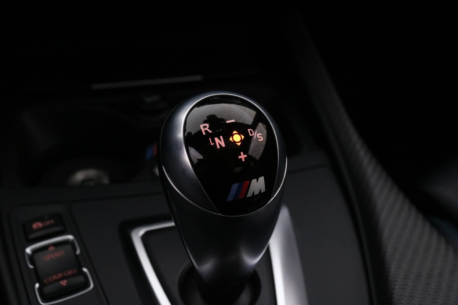 BMW M2 vaihtoauto