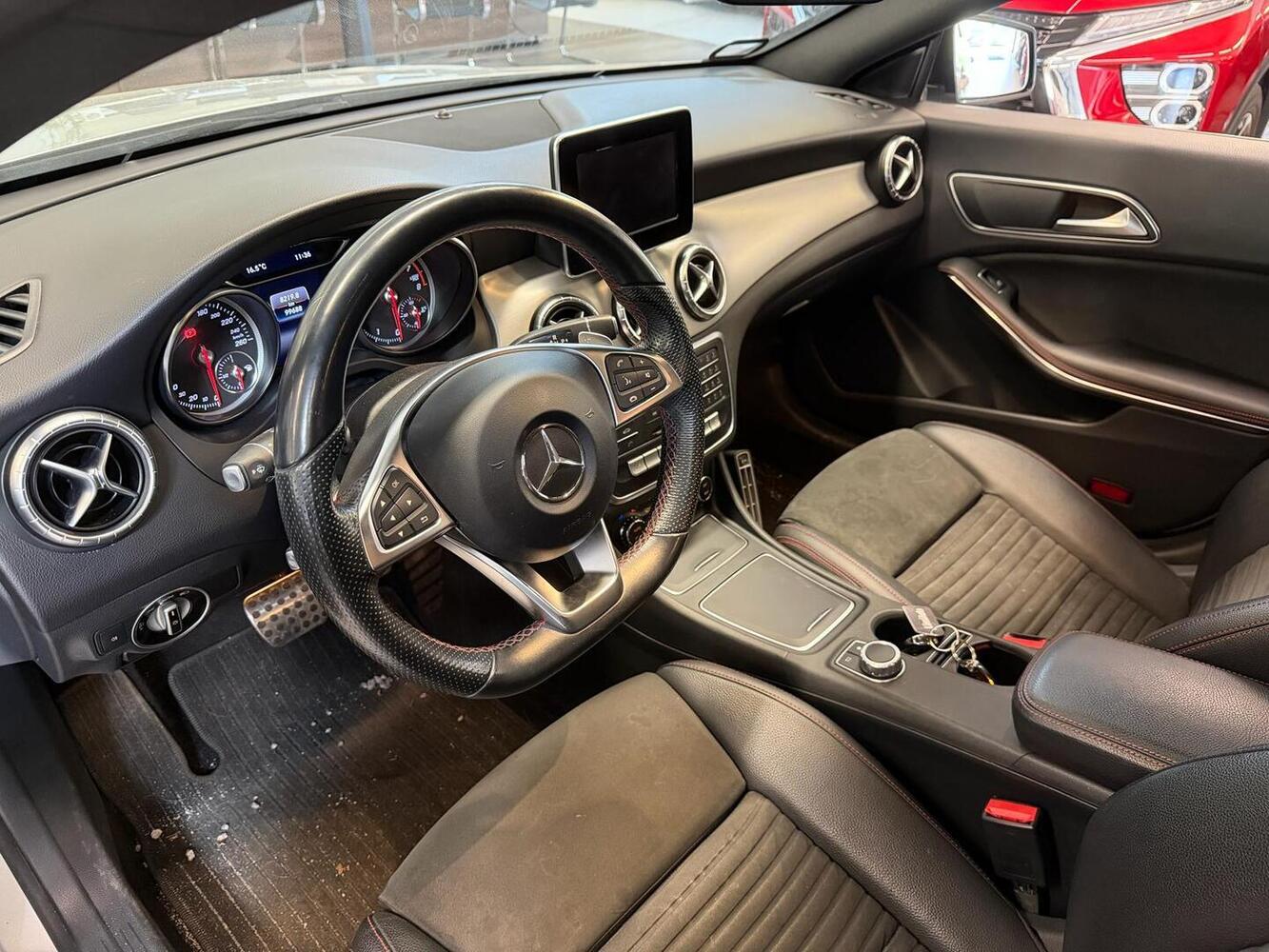 Mercedes-Benz CLA-sarja vaihtoauto