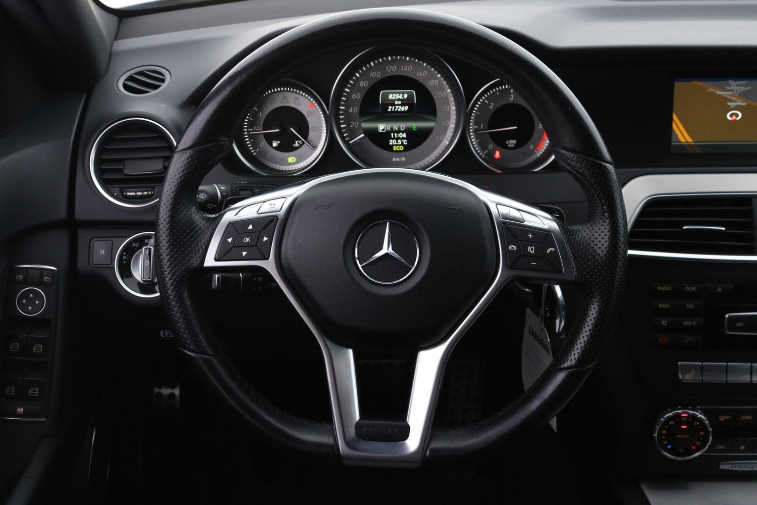 Mercedes-Benz C vaihtoauto