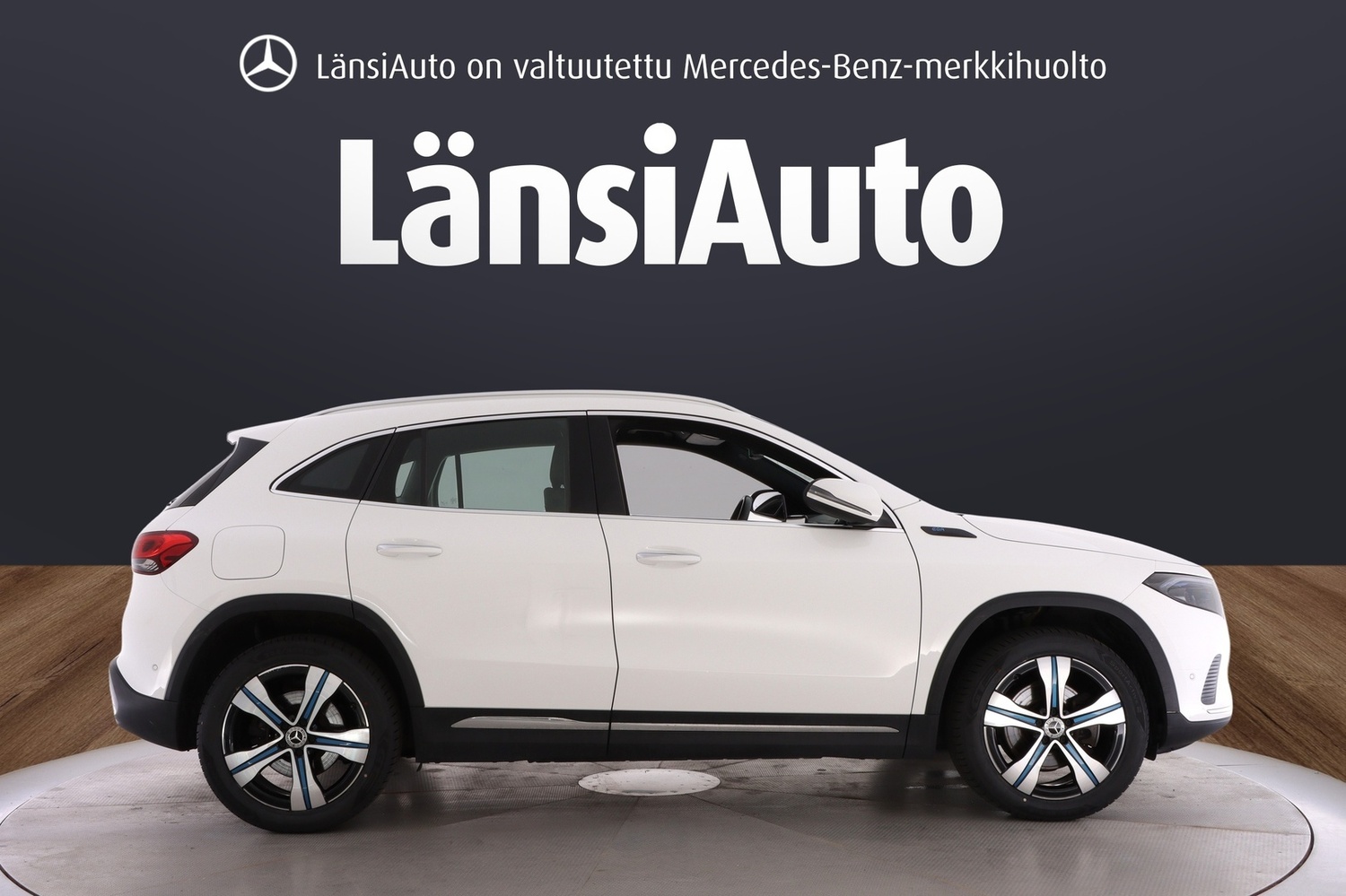 Mercedes-Benz EQA vaihtoauto