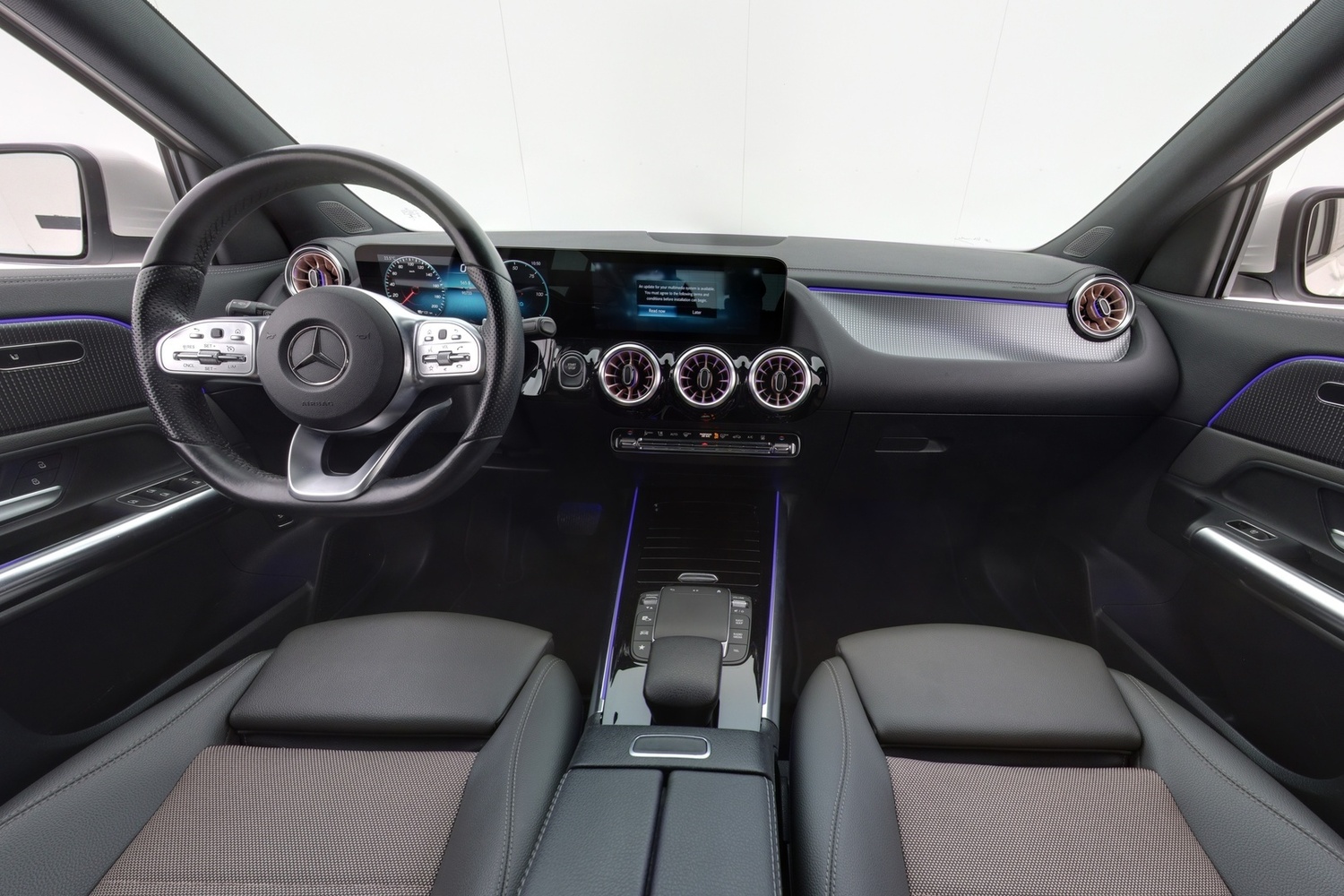 Mercedes-Benz EQA vaihtoauto