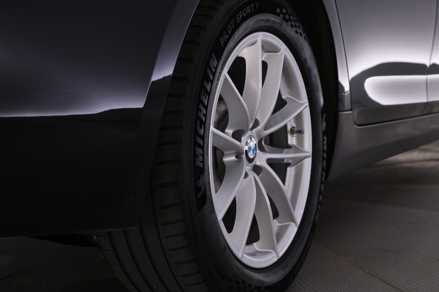 BMW 520 vaihtoauto