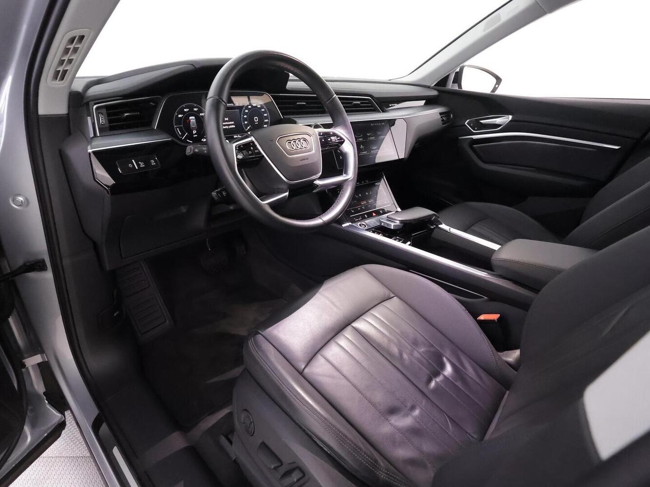 Audi e-tron vaihtoauto