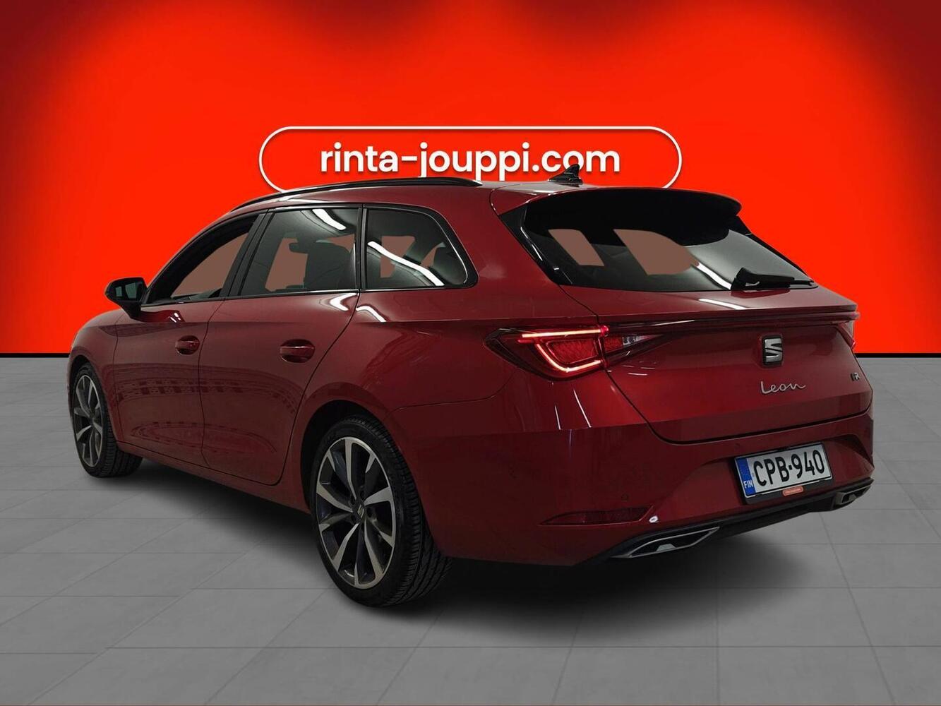 SEAT Leon Sportstourer vaihtoauto