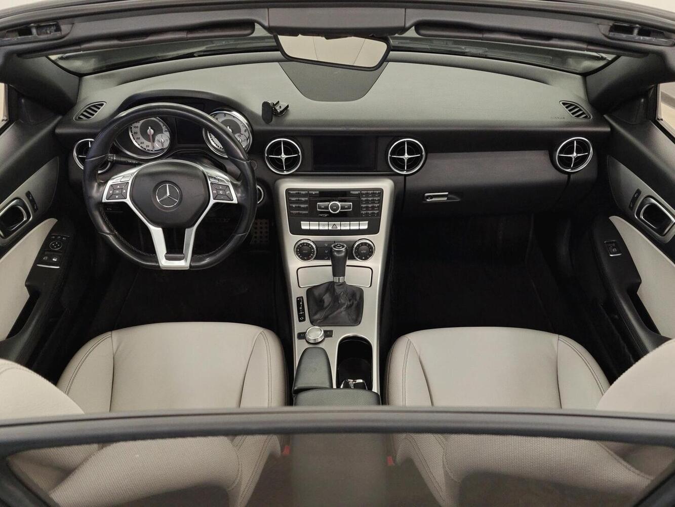 Mercedes-Benz SLK vaihtoauto