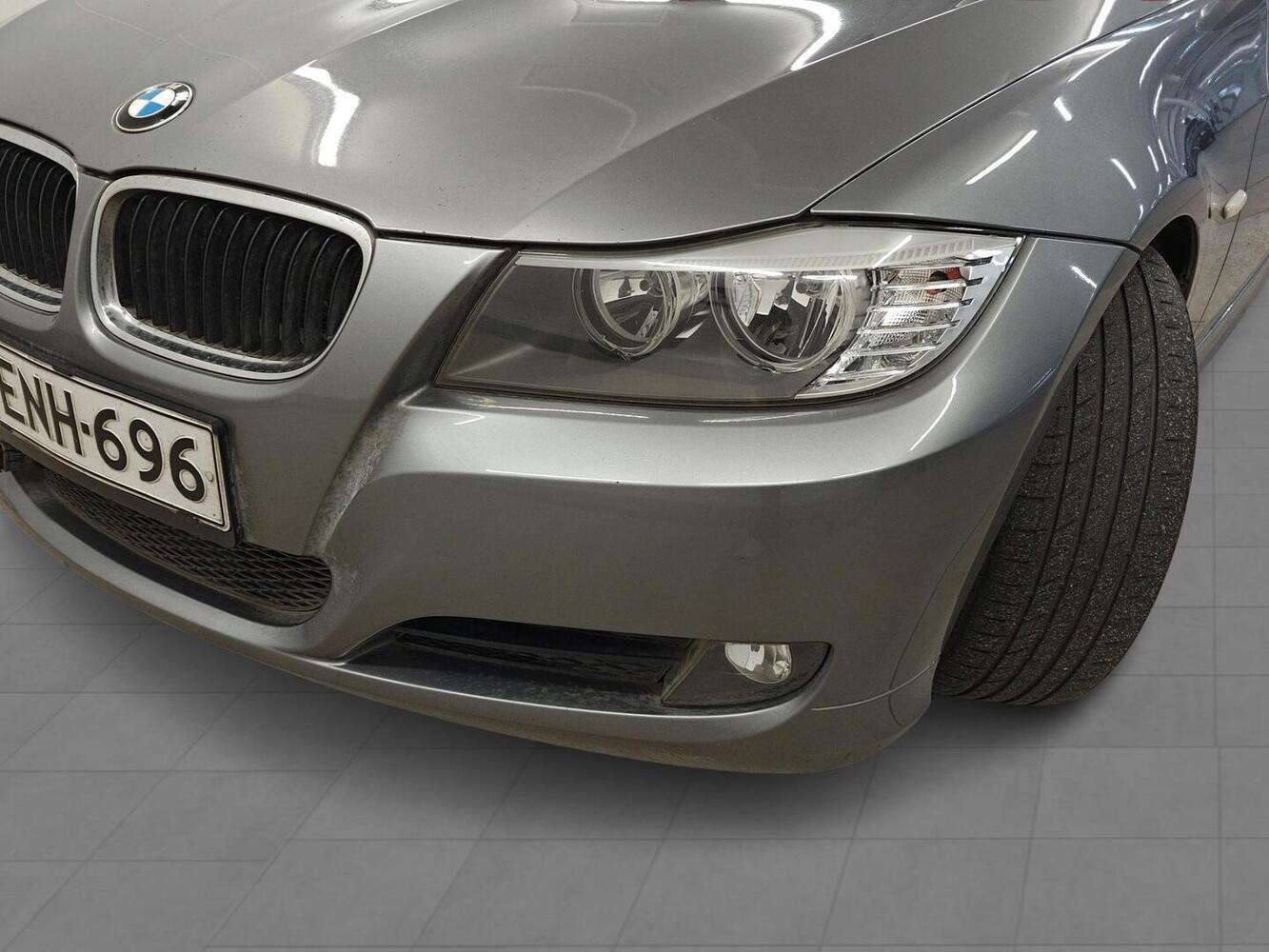 BMW 320 vaihtoauto