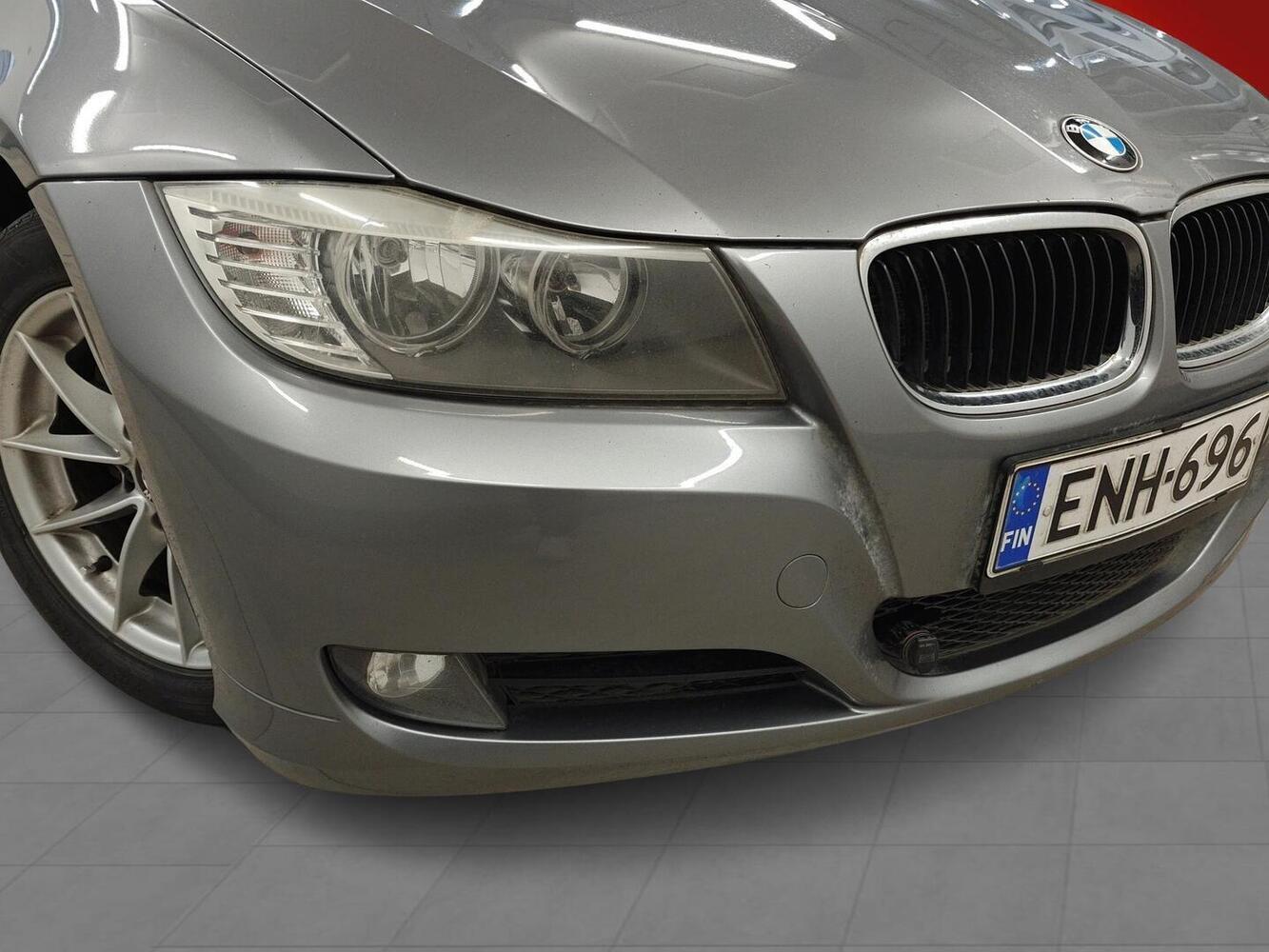 BMW 320 vaihtoauto