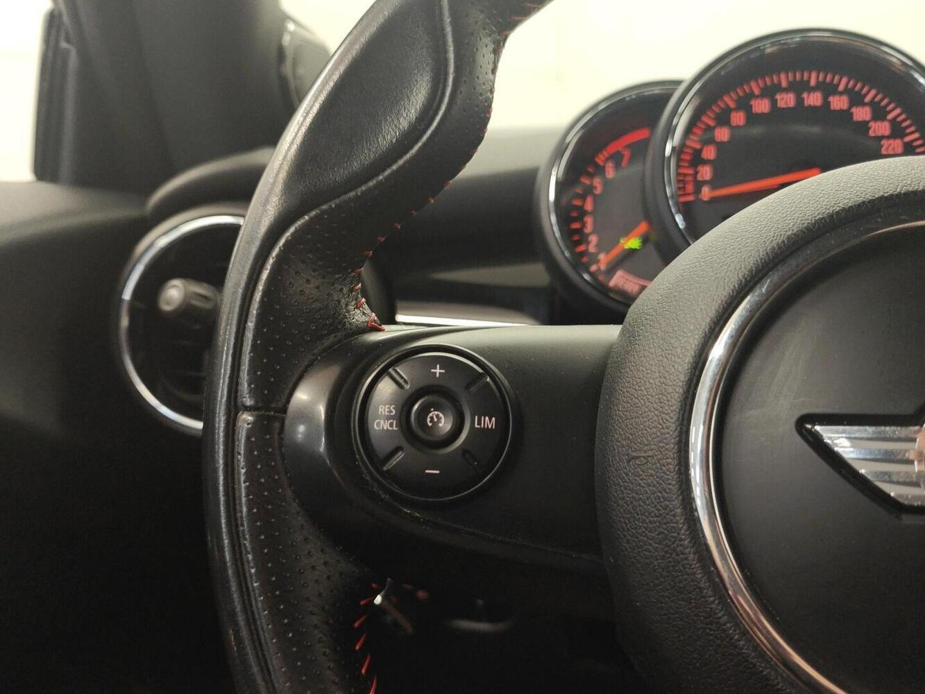 Mini Cooper S vaihtoauto