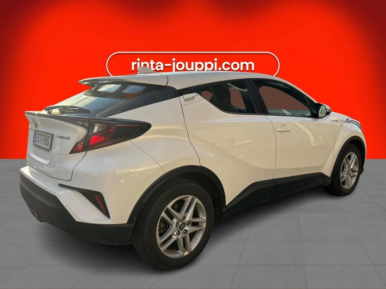 Toyota C-HR vaihtoauto