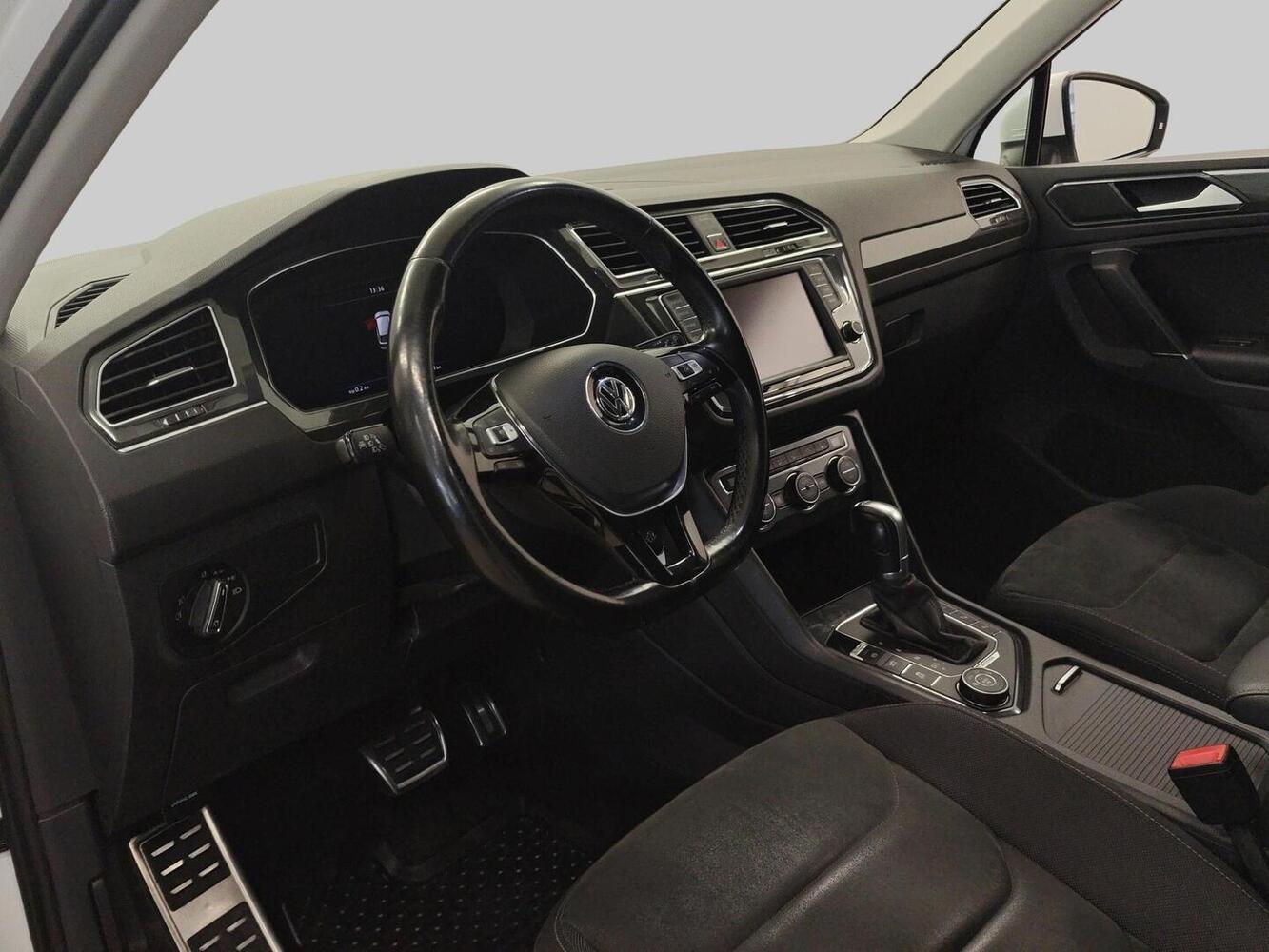 Volkswagen Tiguan vaihtoauto