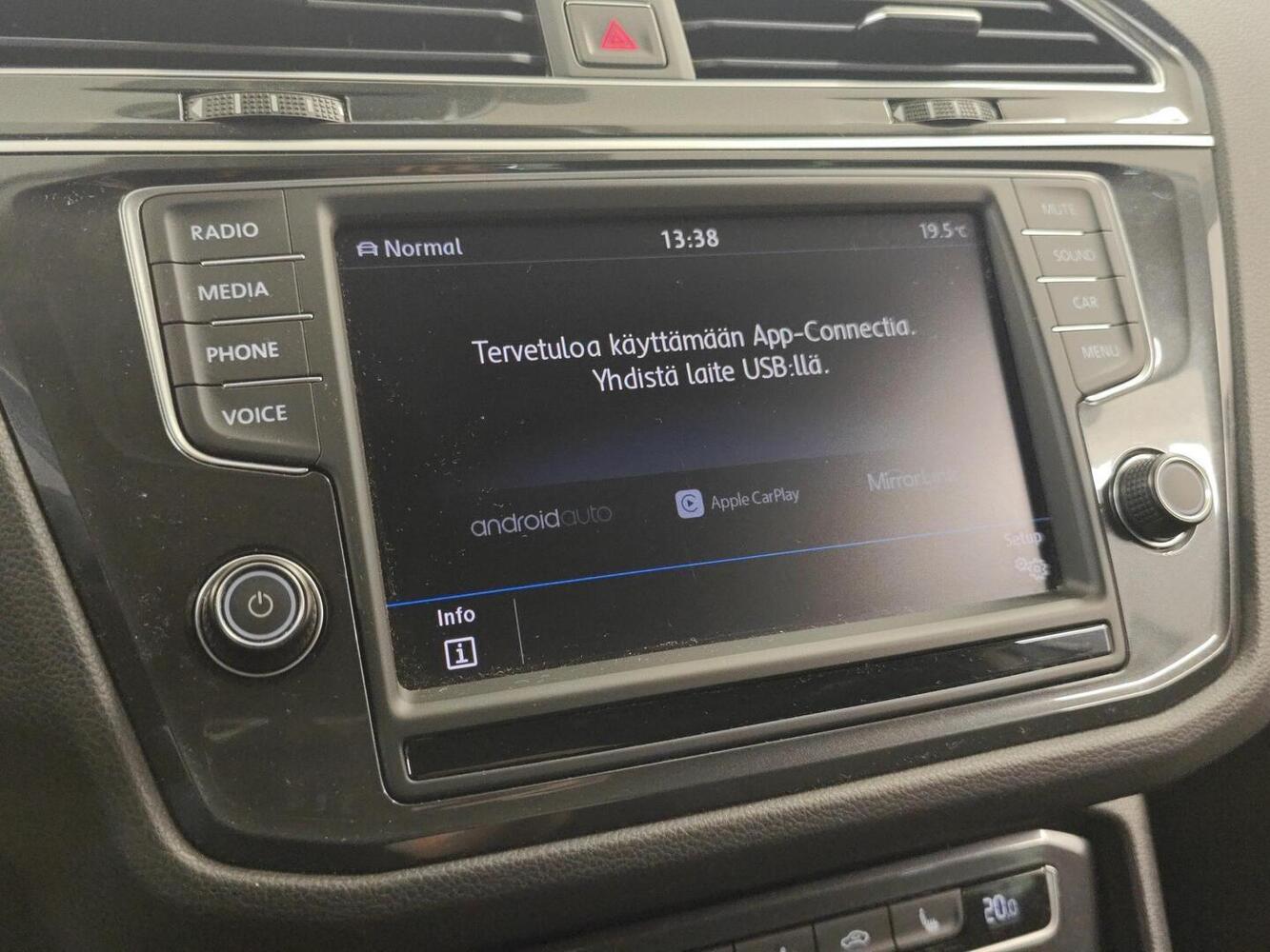 Volkswagen Tiguan vaihtoauto