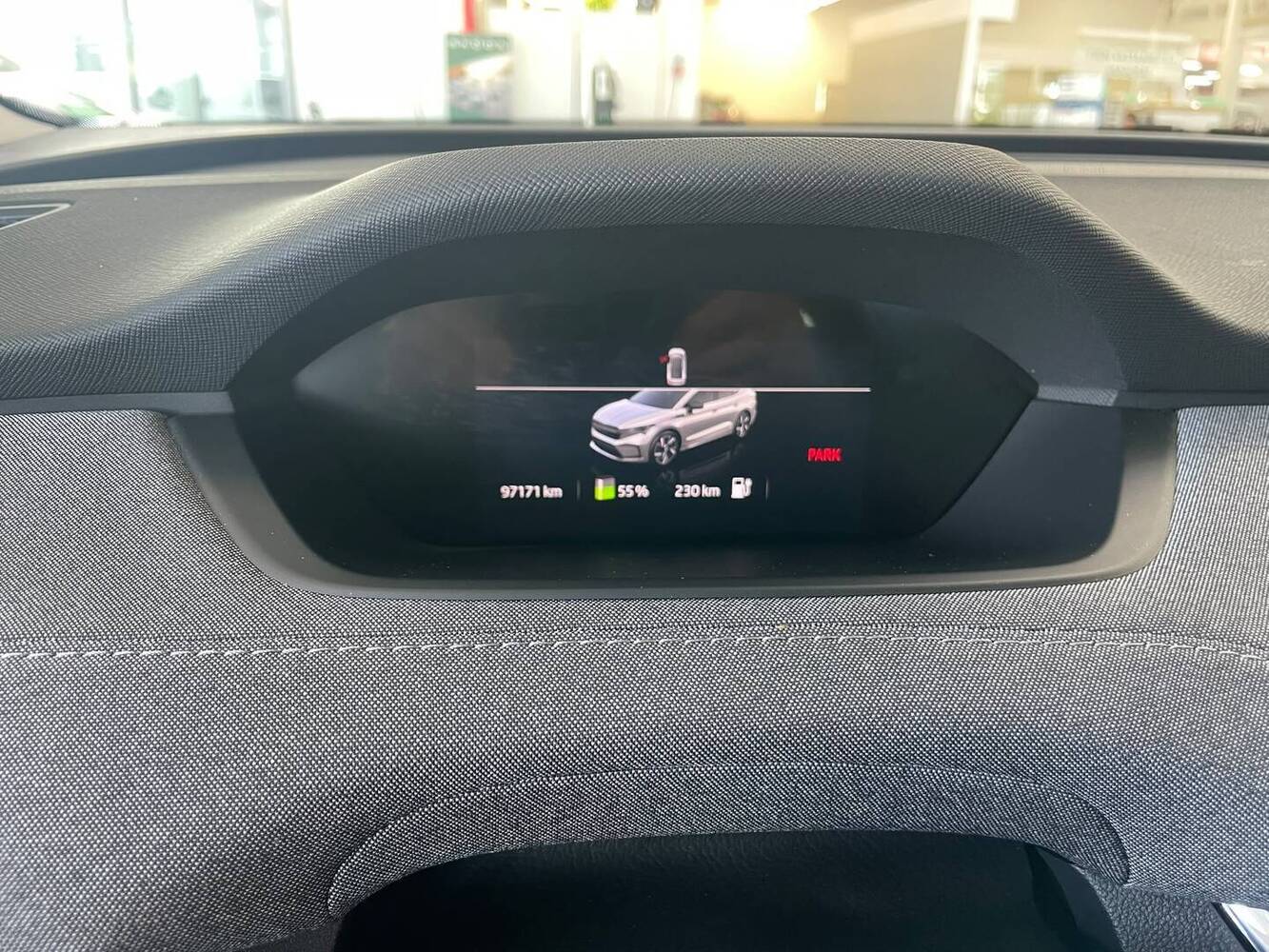 Skoda Enyaq vaihtoauto