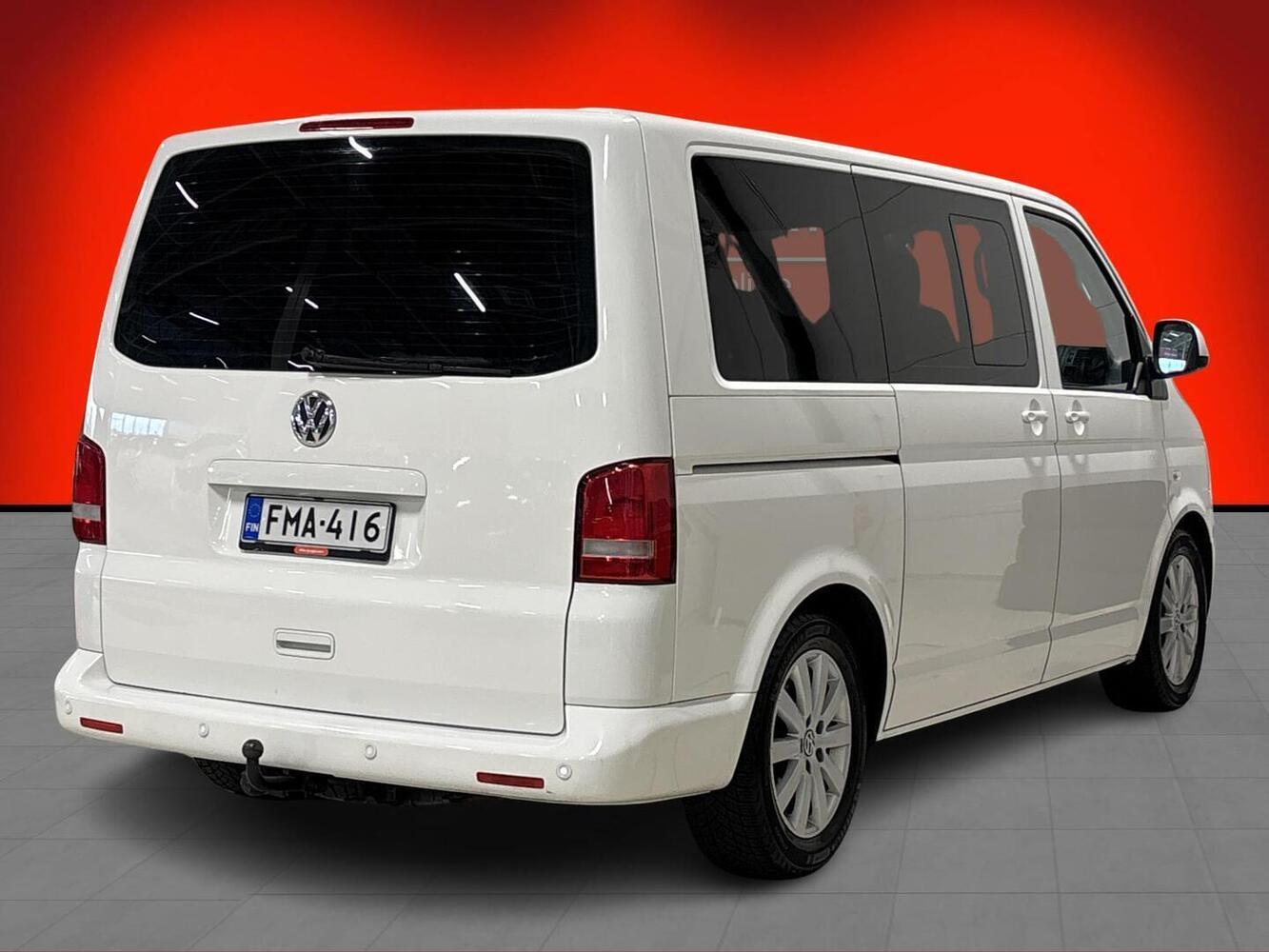 Volkswagen Caravelle vaihtoauto