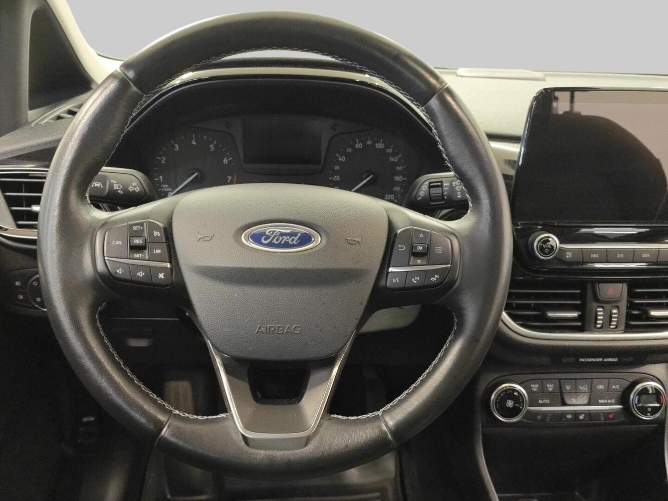 Ford Fiesta vaihtoauto